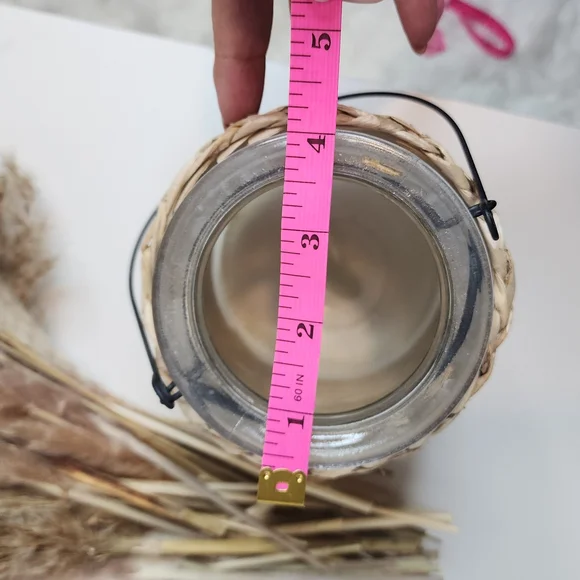 Rustic Pampas Grass Arrangement in Woven/Glass Vase - Picture 6 of 6